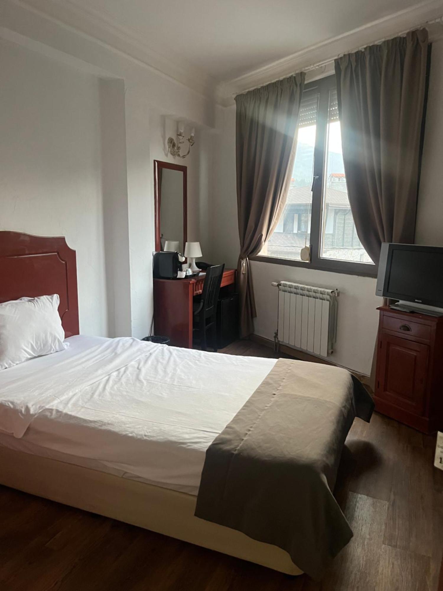 Andesite Boutique Residence Hotel София Экстерьер фото
