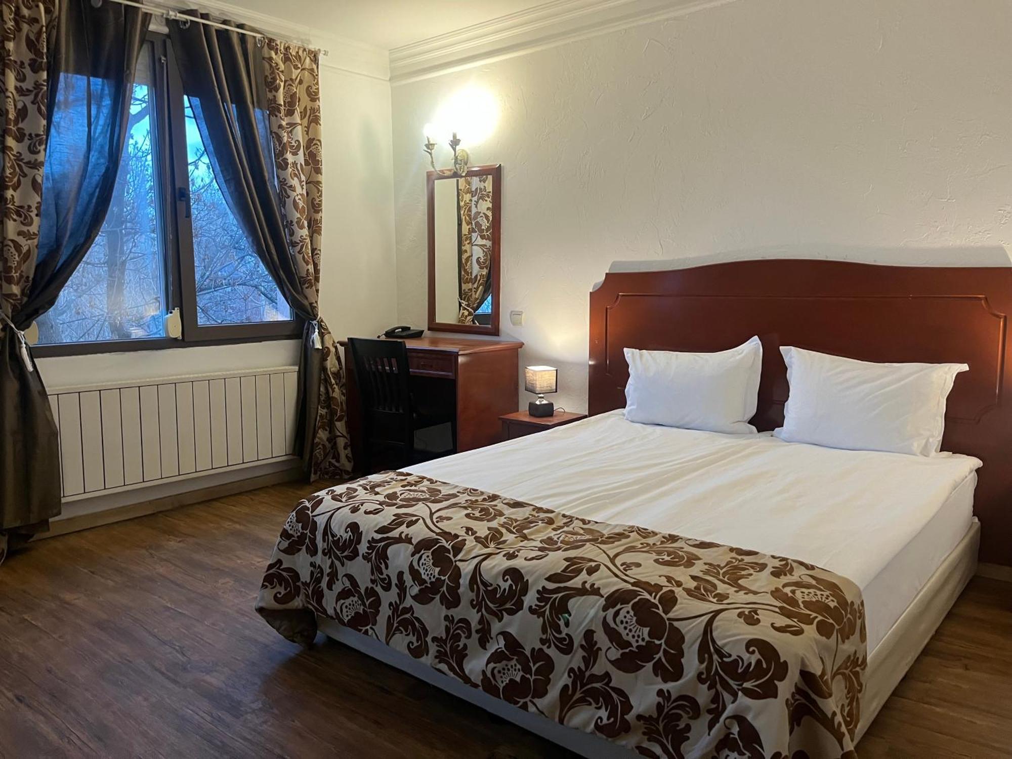 Andesite Boutique Residence Hotel София Экстерьер фото